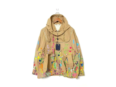 New Louis Vuitton SS20 Flower Bee Keeper Virgil 48 Runway Parka