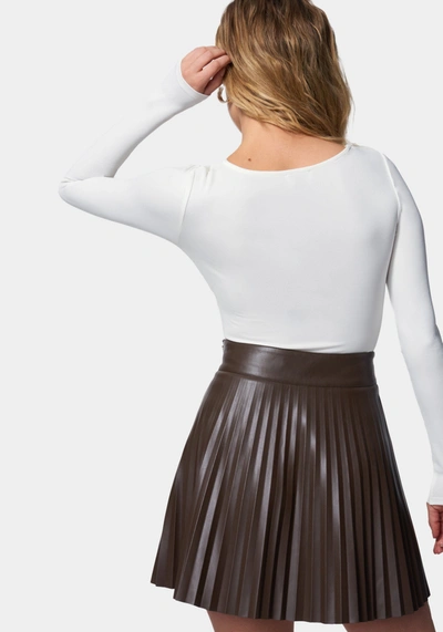 Bebe Twist Front Long Sleeve Bodysuit In White Alyssum