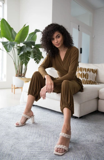 Dolce Vita Paily Sandals In Ivory Stella In Ivory