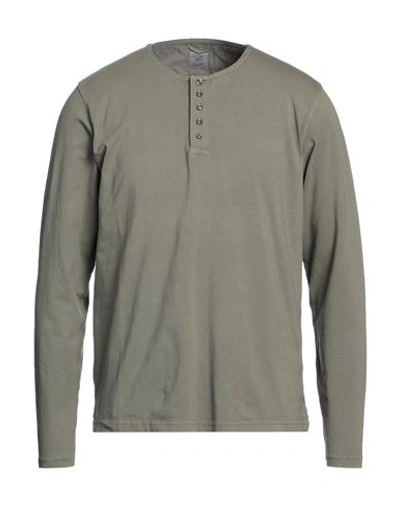 Shop R3d Wöôd Man T-shirt Military Green Size Xl Cotton, Elastane