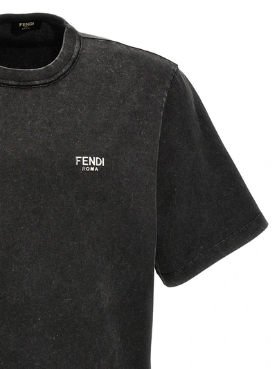 Shop Fendi Logo T-shirt In Black