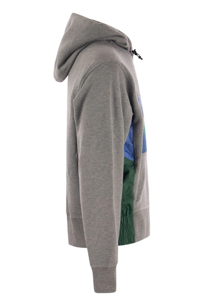 Moncler Men's Logo-printed Hoodie In Grey