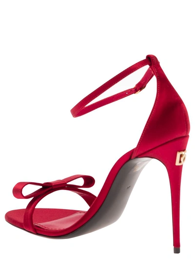 Shop Dolce & Gabbana Red Sandals With Bow And Logo Detail In Satin Woman