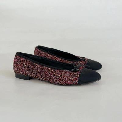 Pre-owned Chanel Metallic Tweed Red/black Shimmery Ballerina Flats