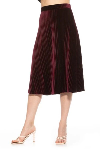 Shop Alexia Admor Alania Pleated Velvet Midi Skirt In Burgundy