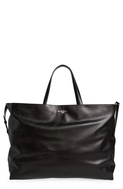 Shop Balenciaga X-large Passenger Carry All Calfskin Leather Tote In Black