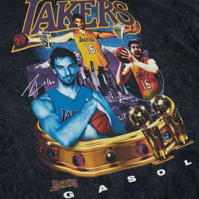 Shop Mitchell & Ness Pau Gasol Black Los Angeles Lakers Crowned T-shirt