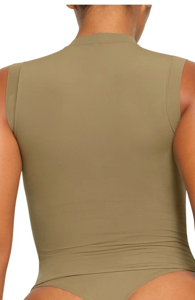 Skims Fits Everybody Mock Neck Sleeveless Tank Top In Khaki