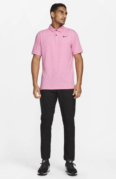 Shop Nike Dri-fit Heathered Golf Polo In Fireberry/ Black
