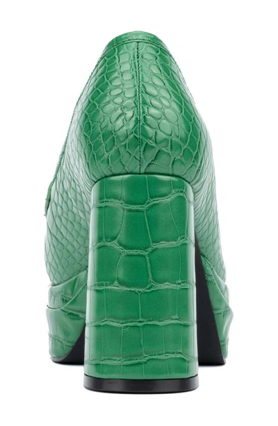 Fashion To Figure Madelyn Croc Embossed Platform Loafer Pump In Green Croc