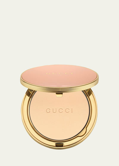Shop Gucci Poudre De Beaute Mattifying Natural Beauty Setting Powder In 03