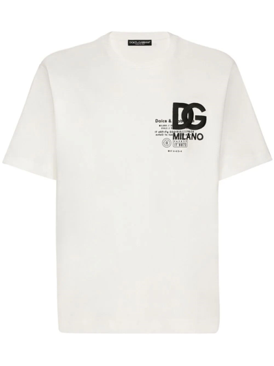 Shop Dolce & Gabbana T-shirt In White