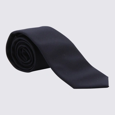 Shop Brunello Cucinelli Black Virgin Wool Tie