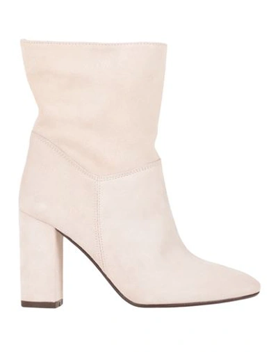 Shop Mychalom Woman Ankle Boots Off White Size 6 Soft Leather