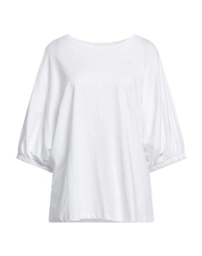 Shop Skills & Genes Woman T-shirt White Size L Cotton