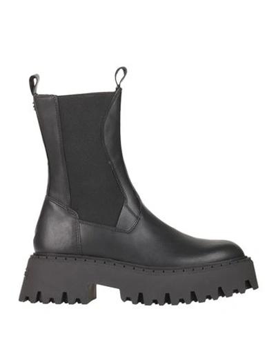Steve Madden Disclose Ankle Boots In Black