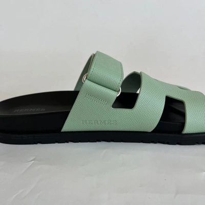 Pre-owned Hermes Hermès Chypre Vert Jade Epsom Leather Sandals, 37