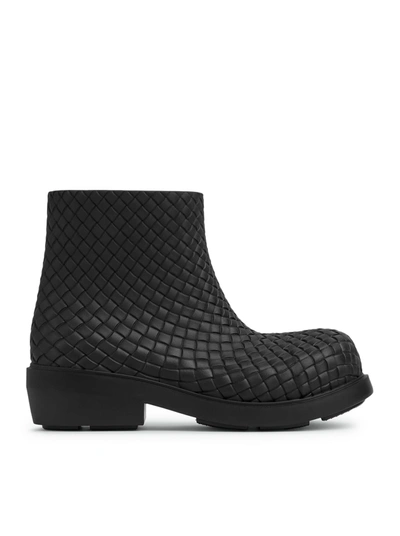 Shop Bottega Veneta Fireman Ankle Boot Rubber In Black
