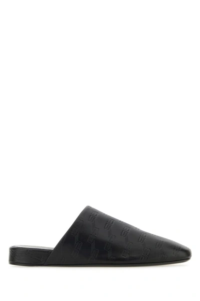 Shop Balenciaga Man Black Leather Slippers