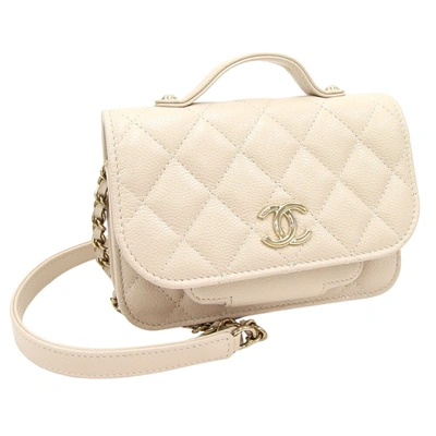 Pre-owned Chanel Sac À Rabat Beige Leather Handbag ()