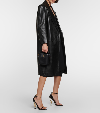 Saint Laurent Le 37 Small Leather Bucket Bag In Black