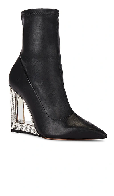 Shop Schutz Filipa Bootie In Black