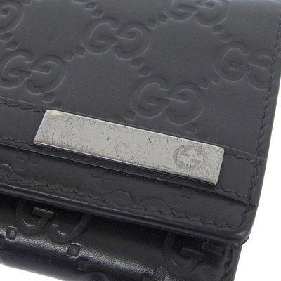 Shop Gucci -- Black Leather Wallet  ()