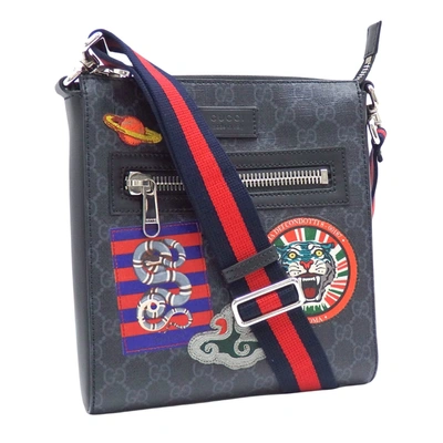 Supreme shoulder deals bag replica