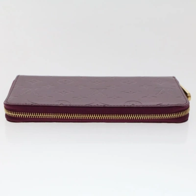 Pre-owned Louis Vuitton Portefeuille Zippy Purple Patent Leather Wallet  ()