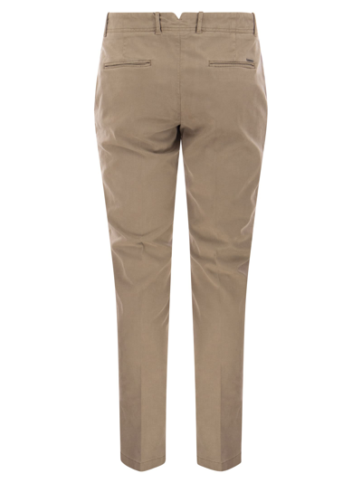 Shop Peserico Cotton And Silk Trousers In Beige