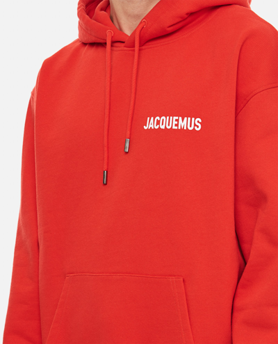 Shop Jacquemus Le Sweatshirt  Cotton Hoodie In Red