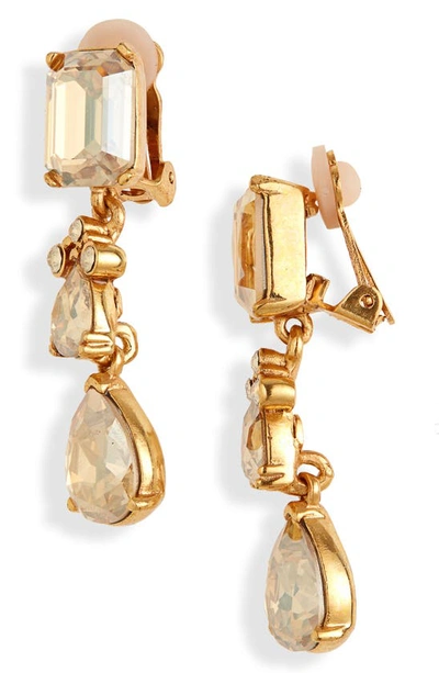 Shop Oscar De La Renta Small Classic Crystal Drop Earrings In Gold Shadow