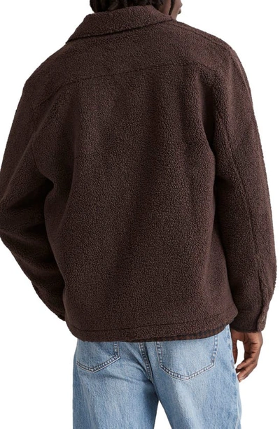 Shop Madewell Fleece Shirt Jacket In Dark Roast