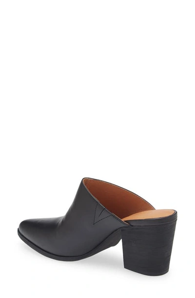 Chocolat Blu Emery Pointed Toe Mule In Black Leather