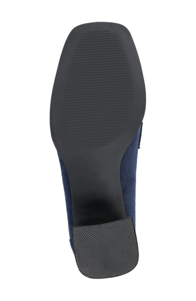 Journee Collection Malleah Loafer Pump In Navy