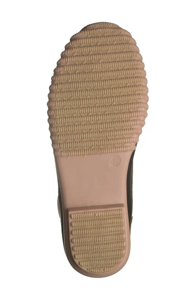 Steve Madden Newlin Duck Boot In Tan