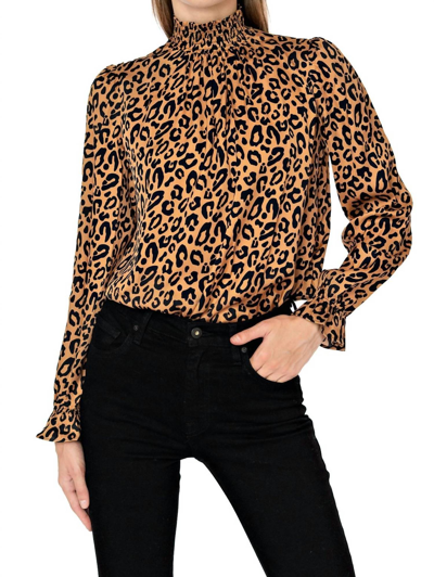 Tucker Stella Top In Kitty Cat Dreamer In Multi
