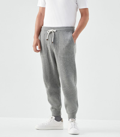 Shop Brunello Cucinelli Cashmere Ribbed Sweatpants In Grey