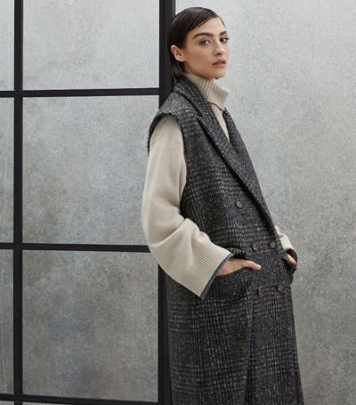 Shop Brunello Cucinelli Sleeveless Overcoat In Grey