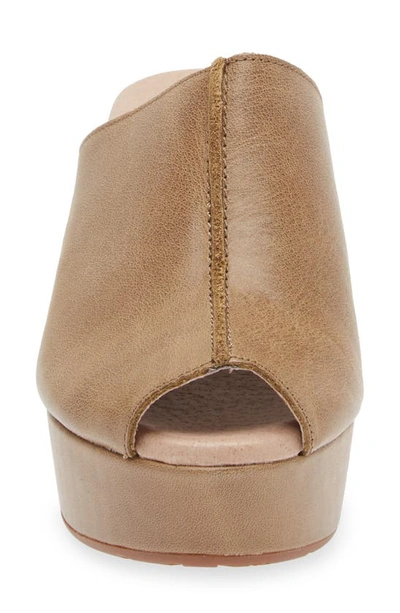 Chocolat Blu Gadis Platform Slide Sandal In Khaki Leather