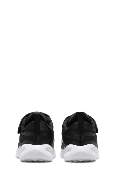 Nike Revolution 7 Sneaker In Black/ White/ White