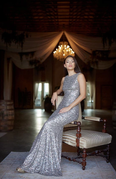 Dress The Population Leighton Sequin Mermaid Gown In Dove Multi