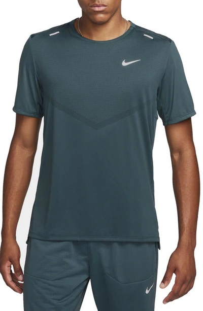 Shop Nike Dri-fit 365 Running T-shirt In Deep Jungle