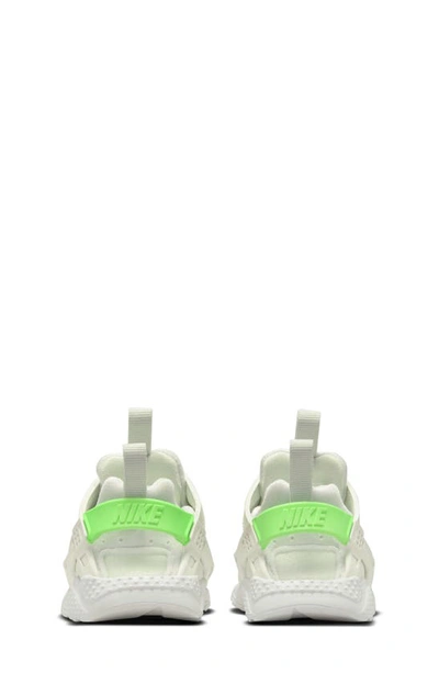 Nike Huarache Run 2.0 Sneaker In Sea Glass/ Lime / Light Ore