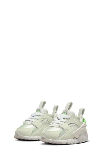 Nike Huarache Run 2.0 Sneaker In Sea Glass/ Lime / Light Ore