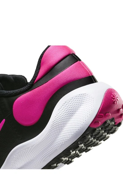 Nike Revolution 7 Sneaker In Black/ Hyper Pink/ White