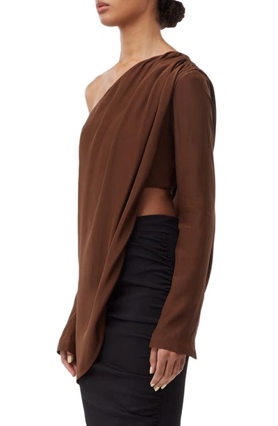 Shop Gauge81 Toho Long Sleeve One-shoulder Silk Top In Chocolate