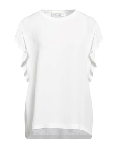 Shop 19.70 Nineteen Seventy Woman T-shirt White Size L Lyocell, Cotton