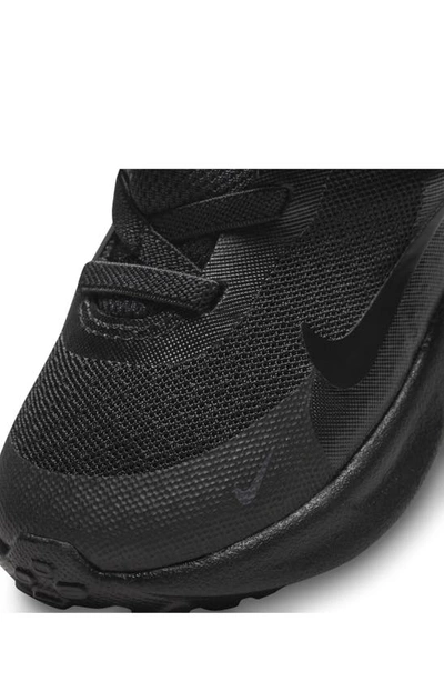 Nike Revolution 7 Sneaker In Black/ Anthracite
