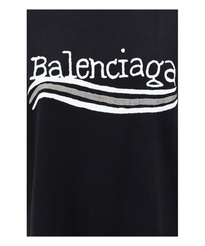 Shop Balenciaga T-shirt In Black